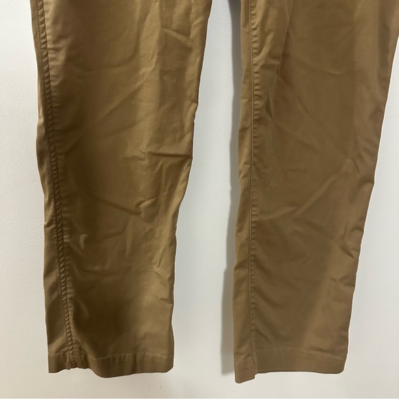 L.L.Bean Mens Khaki Chino Pants 40x34 Standard Fit Stretch Coolmax Tan Casual - Picture 3 of 8
